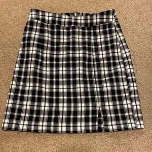 checkered mini skirt